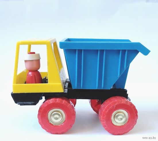 Машинка ГДР, DDR. Грузовик. Самосвал.