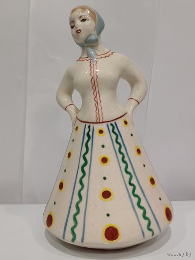 Все лоты с 1р.Девушка в платье