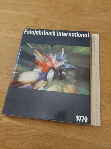 Fotojahrbuch international 1979