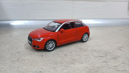 Audi A1 1/32