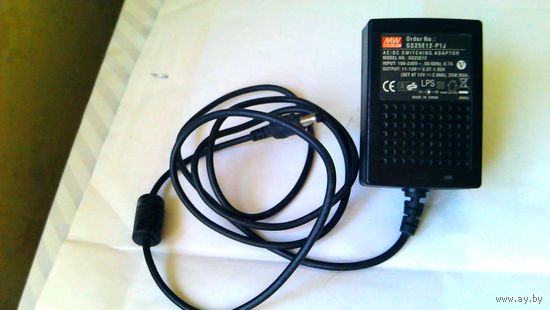 Блок питания GS25A12-P1J в розетку  12V 3A