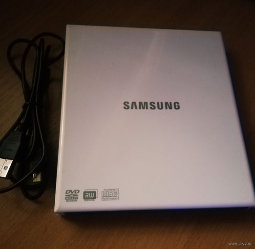 Внешний привод DVD-RW Samsung SE-S084 питание USB