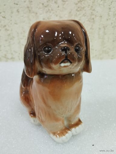 Статуэтка фарфоровая собака Пекинес. ЛФЗ, СССР