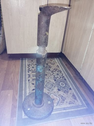 Лапа сапожная со стойкой