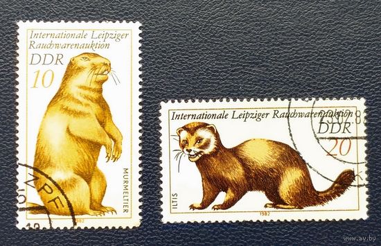 ГДР.1982.Меховой аукцион в Лейпциге (2 марки)