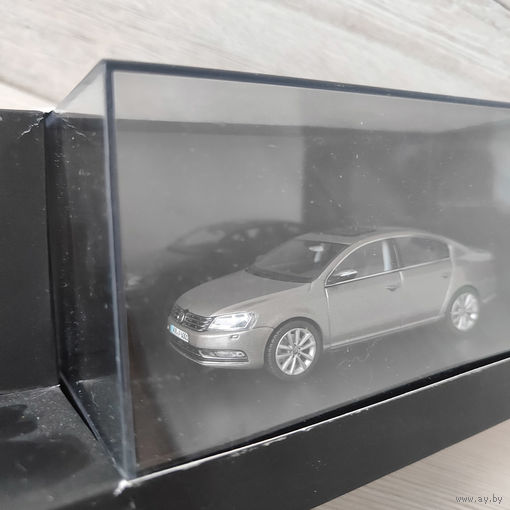 Фольксваген Пассат VW Volkswagen Passat 1:43
