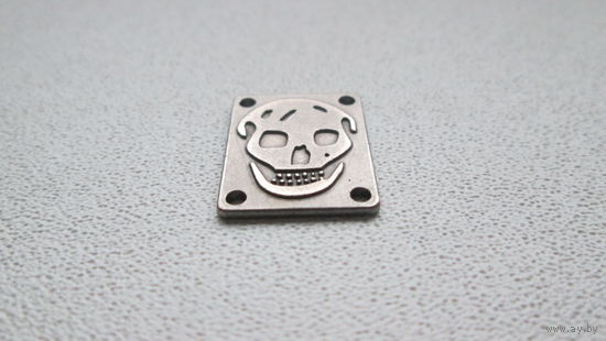 Череп, нашивка ,Металлическая нержавеющая сталь. Военная ,Стильная.