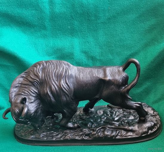 Зубр. Касли. 1953 год. Оригинал.