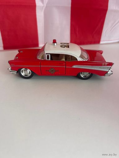Модель kinsmart chevrolet bel air 1:40