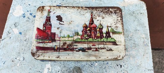 Жестяная банка "Москва"