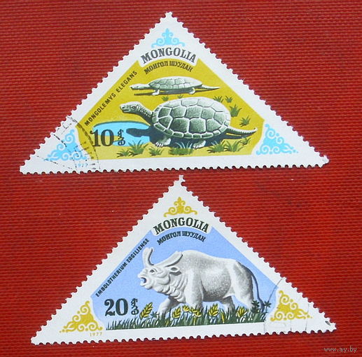 Монголия. Фауна. ( 2 марки ) 1977 года. 8-11.