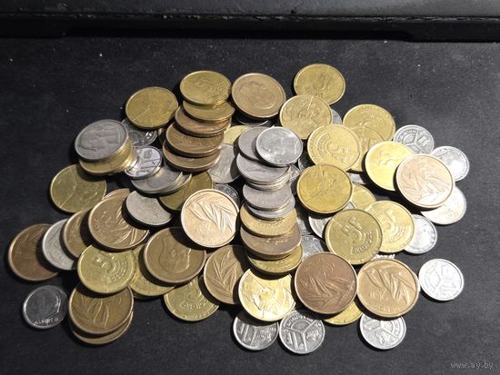 Монеты Бельгия ходячка 1,5,20 франков 90 шт