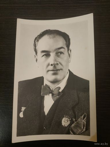 Артисты тенин