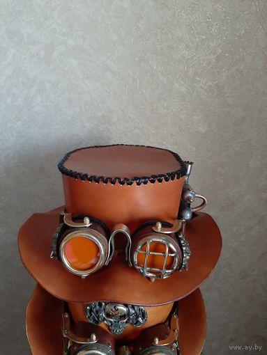 Шляпа, цилиндр ручной работы из натуральной кожи в стиле steampunk!!!