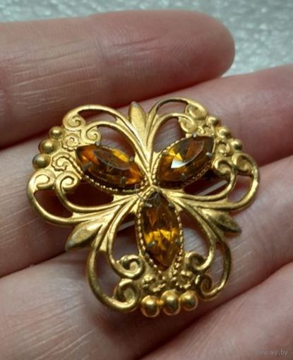 Винтажная брошь