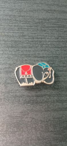 Значок Слоненок