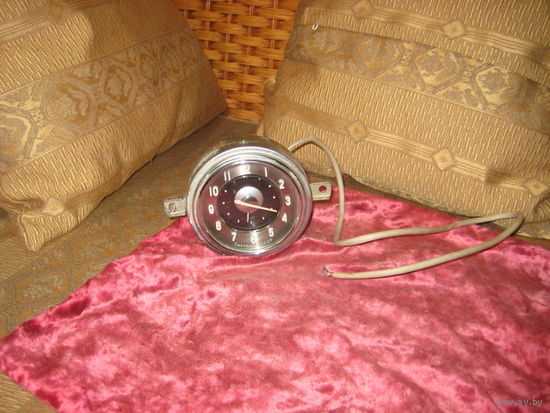 Часы автомобильные "Победа", ГАЗ-21