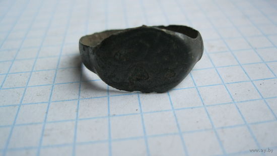 Перстень старинный.