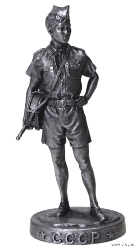 Статуэтка Пионер-барабанщик