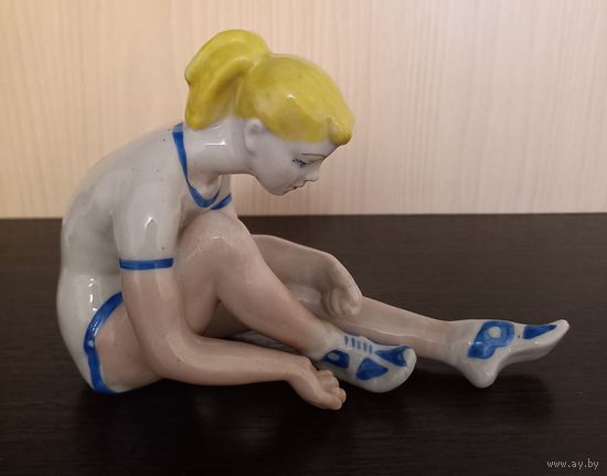 Баскетболистка(Перед игрой),Полонне