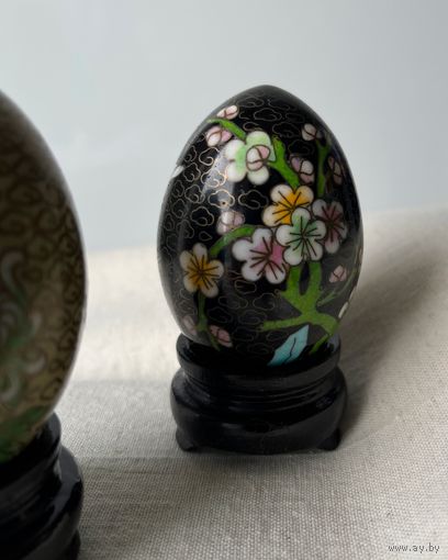 Статуэтка Яйцо Клуазоне клуазонне Перегородчатая эмаль с подставкой 6,5 х 4,5см