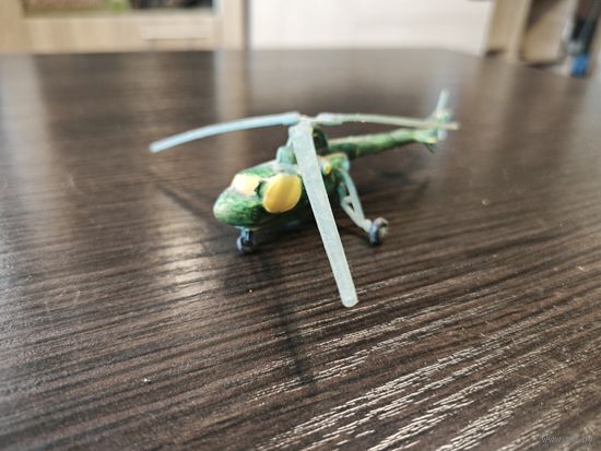 Игрушка СССР Вертолёт колкий пластик Аукцион 10 дней Старт с 1 Бел.руб.