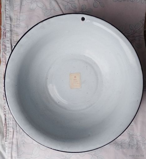 Тазик эмалированный СССР новый для декора