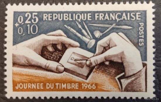 Франция. 1966г. Mi1540**. К дню почтовой марки. Гравер за работой.