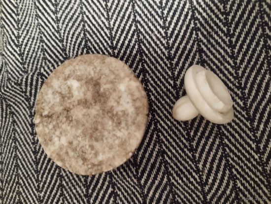 Декоративная шкатулка из камня