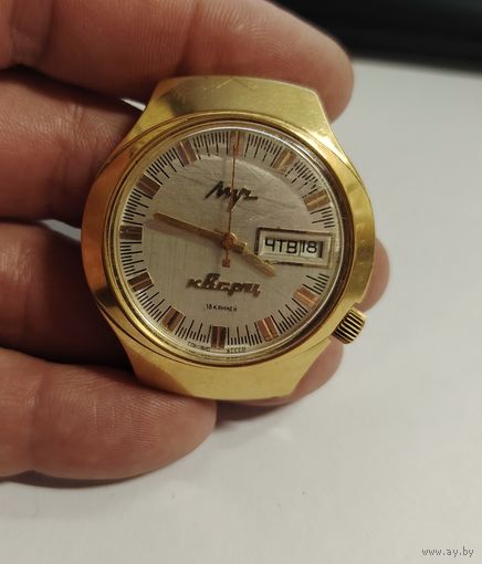 Часы Луч электроннно-механические позолота (маятник живой), без МЦ!!