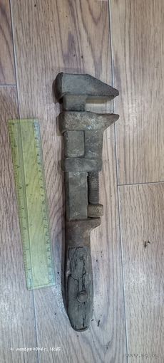 Ключ разводной