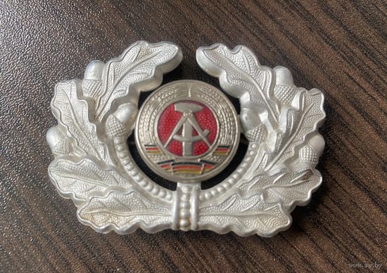 Кокарда армии ГДР