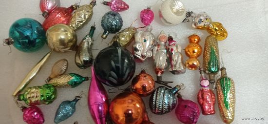 БОЛЬШОЙ ЛОТ ЁЛОЧНЫХ ИГРУШЕК СМ ОПИСАНИЕ КАТАЛОГ  СОСТОЯНИЕ ! НА  ФОТО . ОРИГИНАЛ  Распродажа Коллекции !! Экспресс  Аукцион с рубля без МПЦ . Много лотов в продаже .