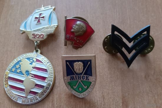 Подборка интересных значков из коллекции
