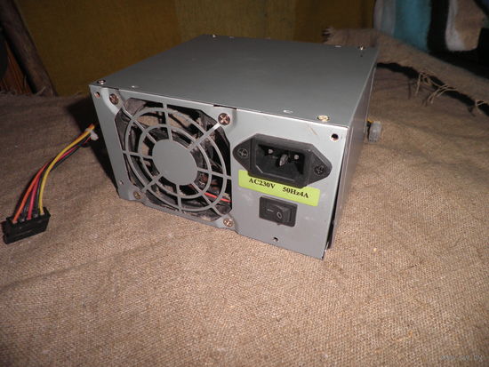 Блок питания от компьютера ATX-350W P4.С рубля.