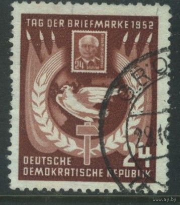 ГЕРМАНИЯ, ГДР - 1952 [Mi. 319] Гашеная (DDR02)