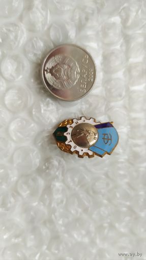 Значки СССР трудовые резервы, винт