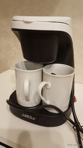 Кофеварка. Aresa.