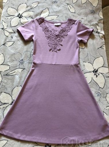 Платье новое р. 38-40