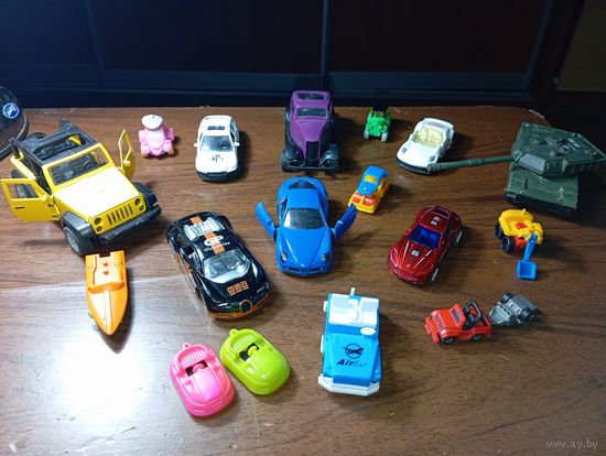 Машинки с рубля .