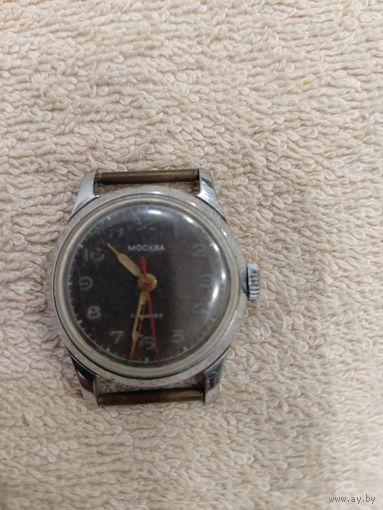 Часы Москва