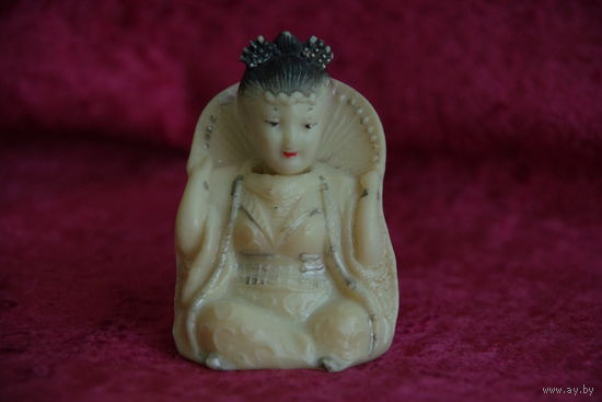 Кукла китайский болванчик колкий пластик  из  СССР