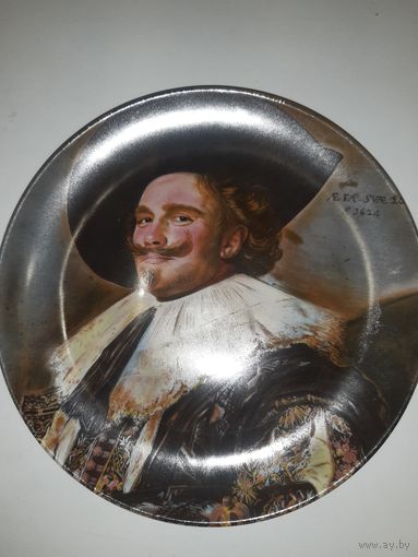 Тарелка настенная декоративная МФЗ 1994 " портрет молодого человека "