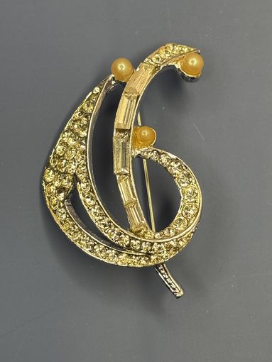 Винтажная брошь