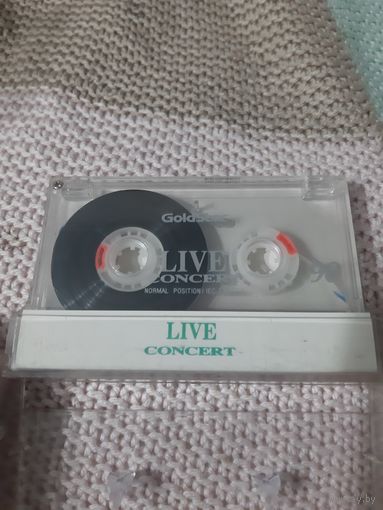 Кассета GoldStar LIVE CONCERT 90. Down Low, Xzidit, The Bates и др.