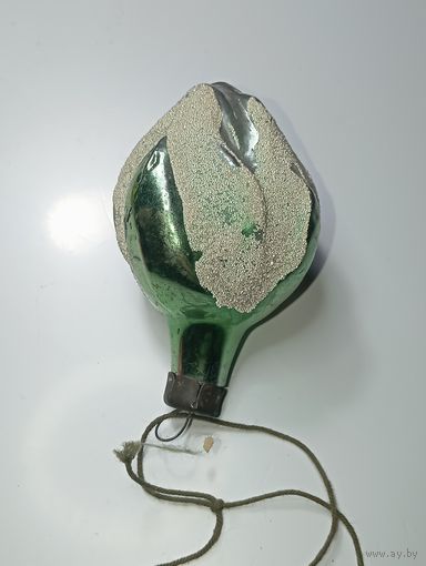 Ёлочная игрушка  -  Бутон Хлопка . СССР  . Стекло .