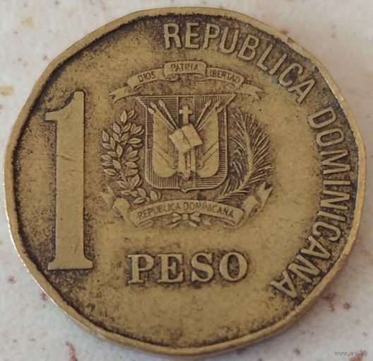 Доминиканская Республика 1 песо 2002. Возможен обмен