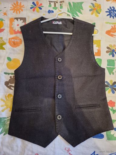 Жилет, рост 134 см