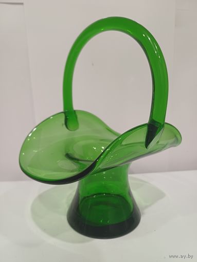 Все лоты с 1р.Богемия ваза зеленое стекло