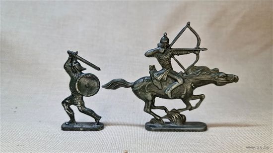 Солдатики металлические